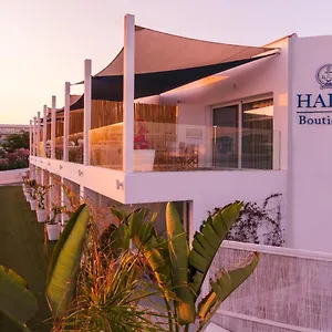 Апарт-отель Blue Harbour Boutique ***