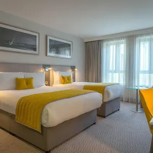 Maldron Pearse Street Отель